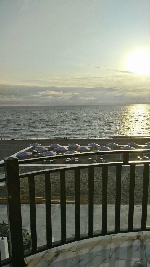 Hotel Paradise Beach #YOK Dış mekan fotoğraf